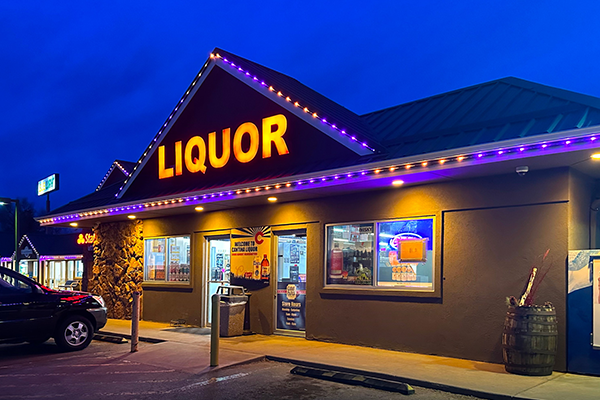 Cantina Liquors with Oelo permanent holiday lights